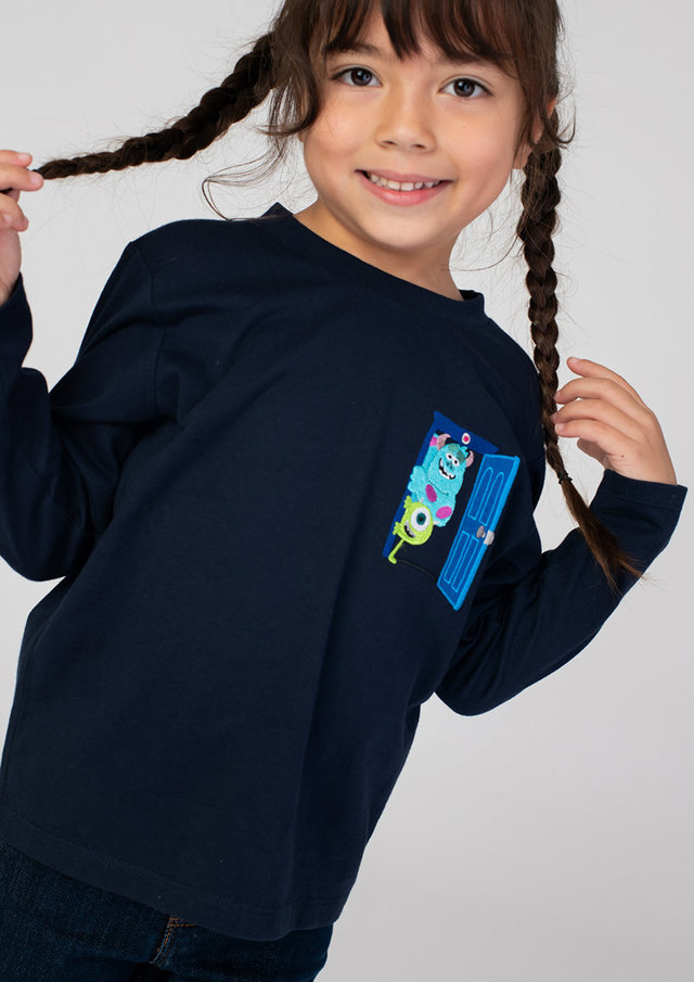 キッズ・ベビー長袖Tシャツ「マイク＆サリー ドア」3,300円（税込）（サイズ）80/90/100/110/120/130/140）