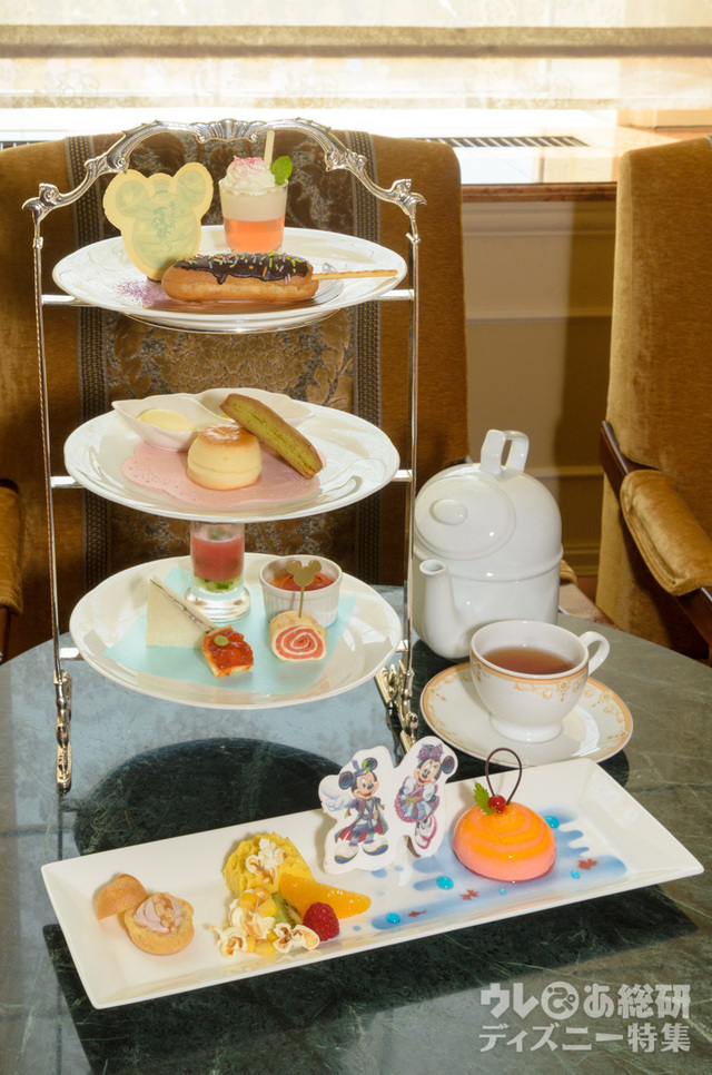“ディズニー夏祭り”アフタヌーンティーセット 3190円|ドリーマーズ・ラウンジ
