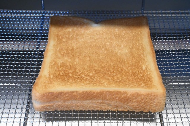 【アラジン グラファイト トースター（正直レビュー）】2分焼いたトースト