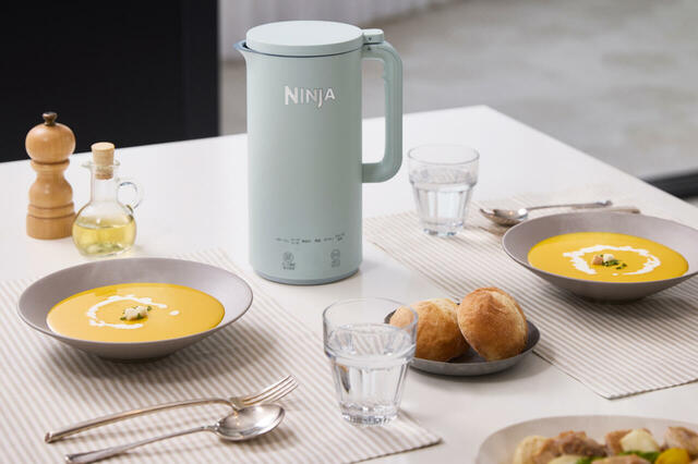 スープからソース、煮込み、ジュースまで使える【Ninja® Soupi(スーピー) オートスープメーカー】