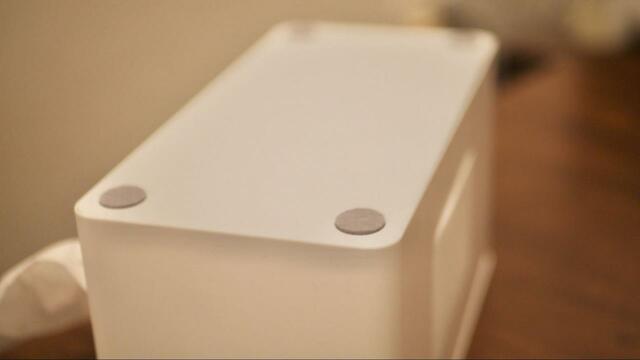 【山崎実業 ティッシュ&ウェットシートケース】裏には滑り止めがついています