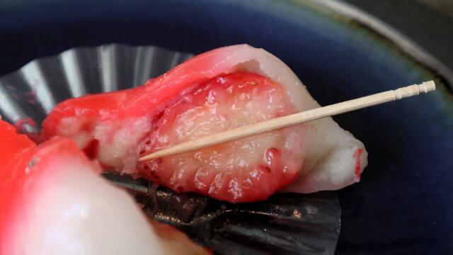 【島根グルメ：吉岡製菓 ルビーのいちご】あっさりした甘さの白あん×さわやかな酸味のいちごのバランスで、コーヒーや紅茶にもよく合う味でした！