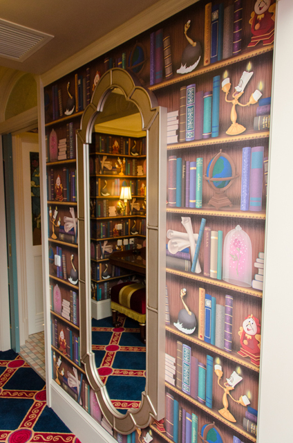 東京ディズニーランドホテル「ディズニー美女と野獣ルーム」©Disney