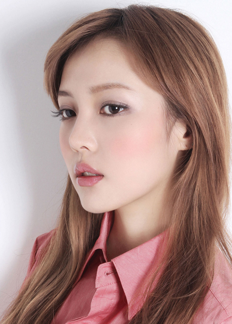 総合No.2「雪の女王メイク」こちらも男女バランスよく票を獲得