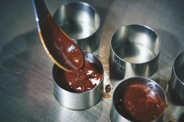 「DIYコーナー」<期間:2026年2月25日~5月6日>【おもちゃ箱みたいなカラフルスイーツが並ぶ「ストロベリースイーツビュッフェ」コンラッド大阪で毎日開催!】