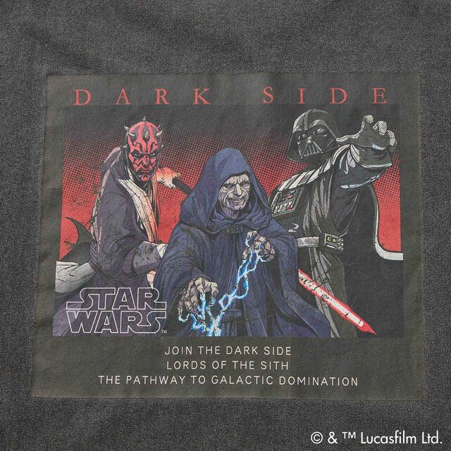 ダークサイドピグメントTシャツ 3,278円|イオン「スター・ウォーズ」コレクション