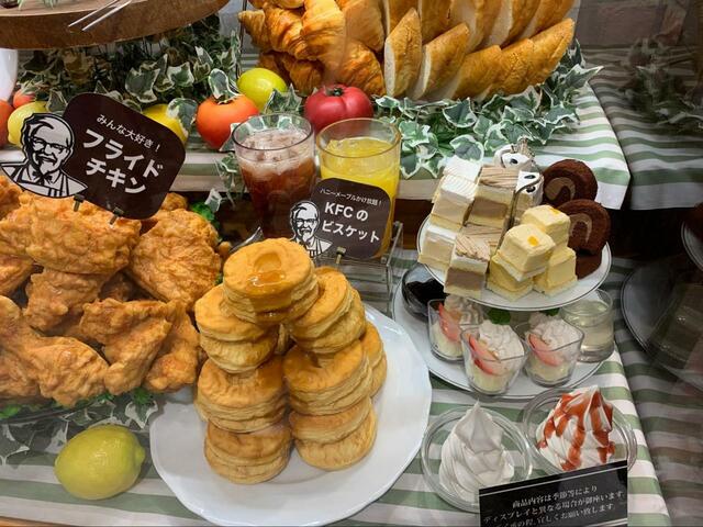 【オリジナルチキンはもちろん】ビスケットやスイーツも！