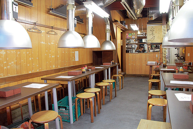 ホルモンまさる（三田） 内観