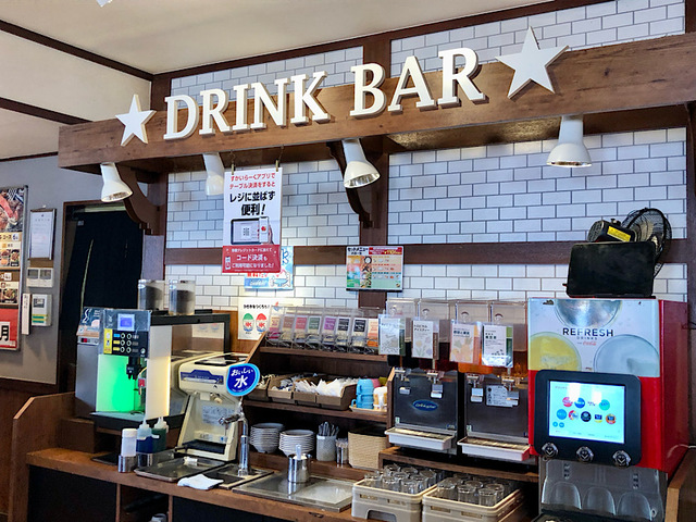 【ステーキガスト　ランチドリンクバー】ステーキガストはドリンクバーの種類が充実しているのがいいですね