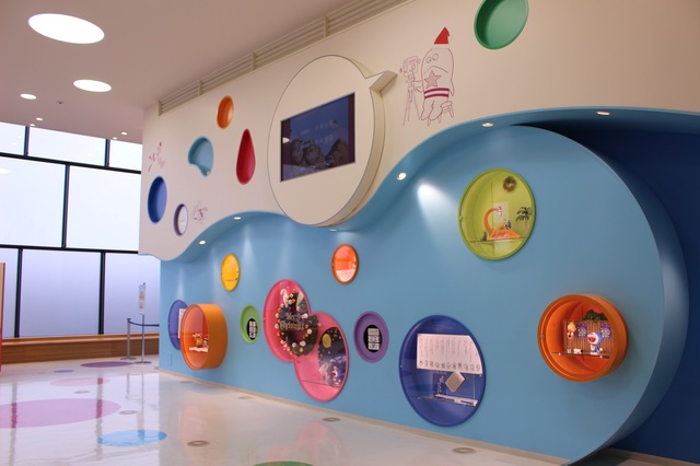 よく見ると、色々なところにキャラクターたちが！