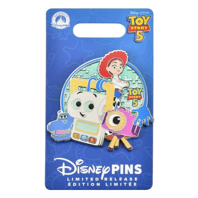 ジェシー＆テック・トリオ ピンバッジ TOY STORY 5 1,800円