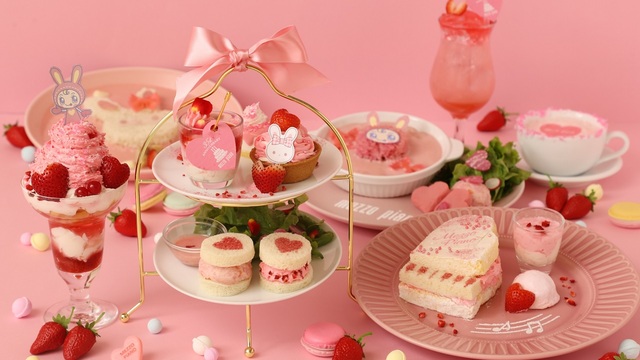 mezzo piano 35th Anniversary Cafe