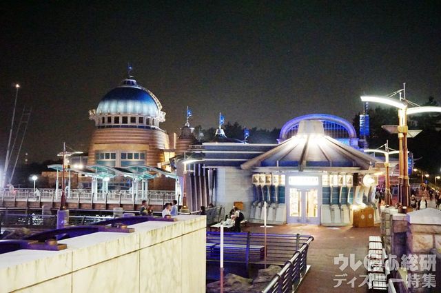 夜のポートディスカバリー