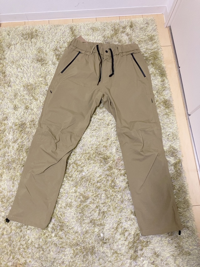 【ワークマン イナレムライトウォームパンツ】素材はポリエステル100%