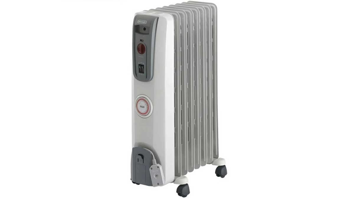 面倒な給油作業から解放。デロンギのオイルヒーター、お手入れまで楽だ