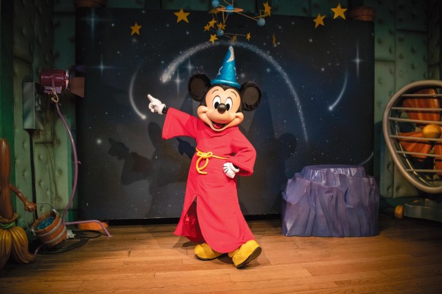 東京ディズニーランド】大人も子供も「トゥーンタウン」に夢中になれる 東京ディズニーランド】大人も子供も「トゥーンタウン」に夢中になれる