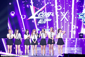 AOA　『KCON 2016 Japan』4月9日＠幕張メッセ国際展示ホール7,8ホール