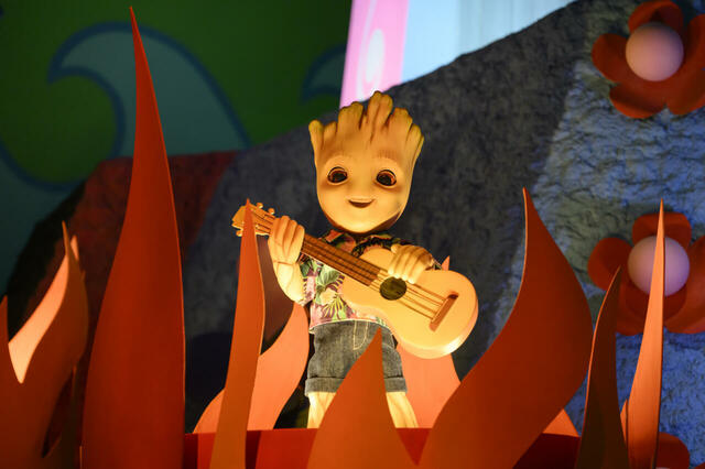 イッツ・ア・スモールワールド withグルート|東京ディズニーランド