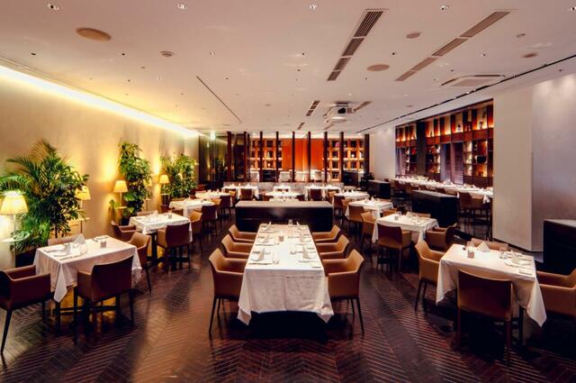 「XEX WEST」<期間:2026年2月25日~>【フレッシュ苺&苺スイーツ、本格イタリアンが食べ放題!「XEX」4店舗で贅沢ランチブッフェ順次スタート!】