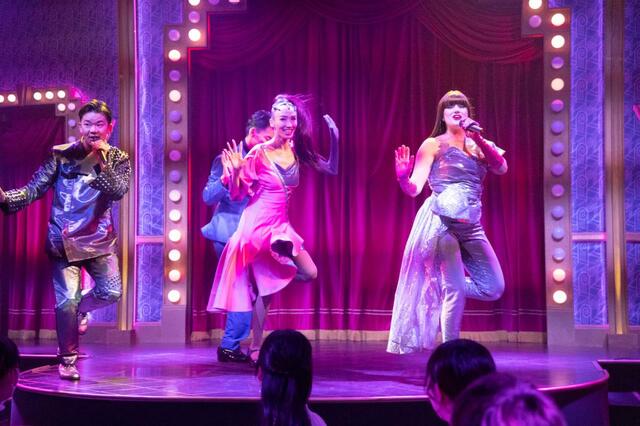 ユニバーサル・パーティ〜ザ・ショータイム〜｜ユニバーサル・スタジオ・ジャパン「NO LIMIT！クリスマス」2022