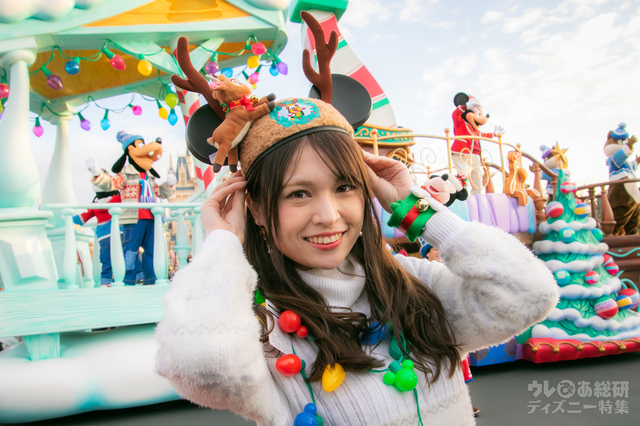 イヤーハットに、トナカイのぬいぐるみバッジをつけると可愛さアップ!