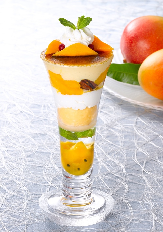 「アップルマンゴーブリュレパフェ」＜1,180円（税込1,298円）＞【アップルマンゴー ～Mellow Apple Mango～】