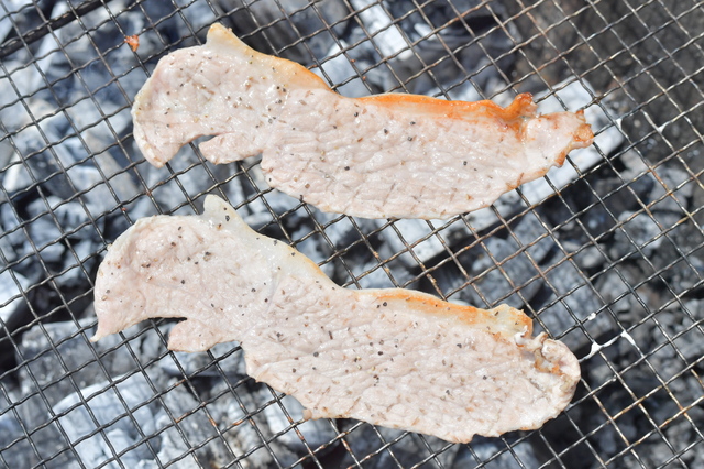 みやじ豚のもも肉