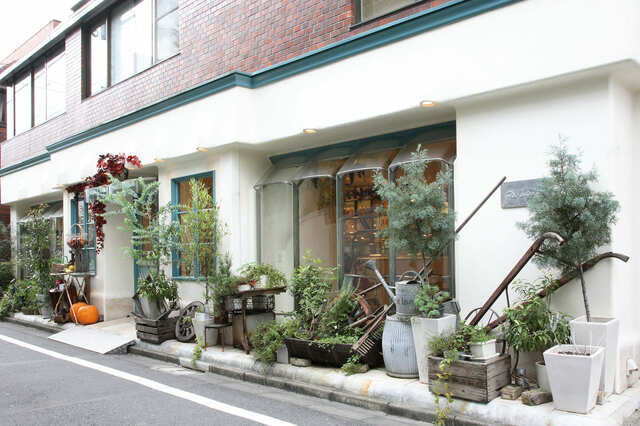 キル フェ ボン青山外観