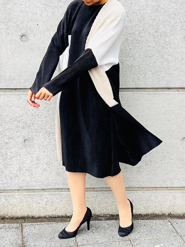 【SPECCHIO シャトルプリーツワンピース×カラーブロックシャトル ロングジャケット】動きやすく楽な着心地