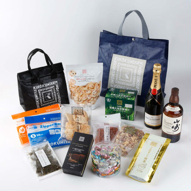 紀ノ国屋　お年玉袋　30,600円（税込）