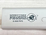 ハンドル部分にはPEANUTS誕生75周年記念のアートプリント入り！