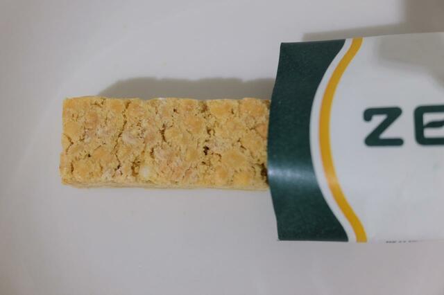 【ZENB STICK】野菜そのもののやさしい色みの「コーン」