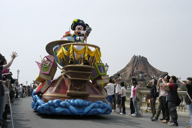 ミッキーのファンタスティックキャラバン