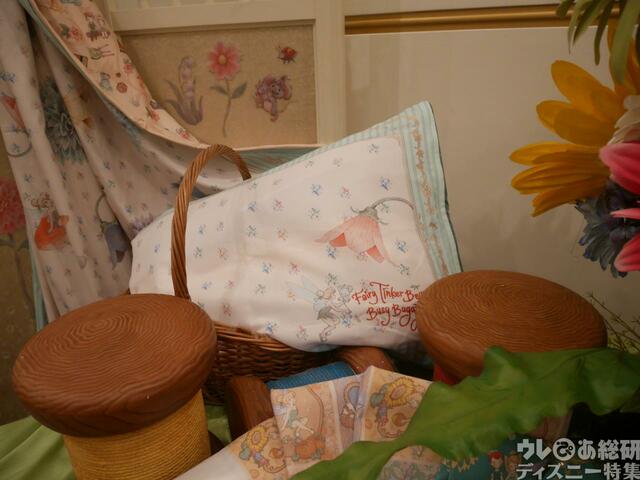 「フェアリー・ティンカーベルのビジーバギー」をテーマにしたグッズ|東京ディズニーシー新テーマポート「ファンタジースプリングス」販売店舗:東京ディズニーシー「エンポーリオ」|発売日:2024年5月28日(火)