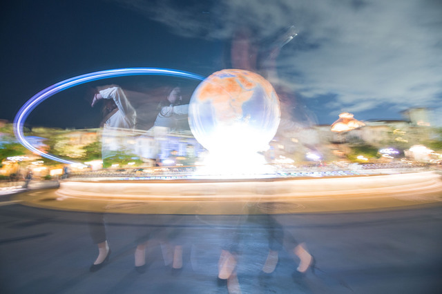 光らせながら動くのがポイント