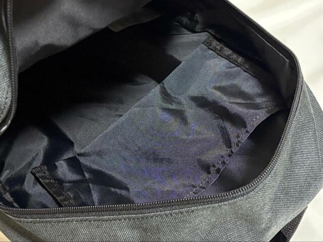 【アウトドアプロダクツ リュック ヘザーテクス】リュック内部。ガバッと大きく開くので中を見やすいです♪