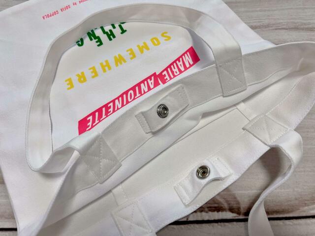 【UNIQLO（ユニクロ）セレブレイティング　ソフィア・コッポラ トートバッグ】スナップ付きなので安心！