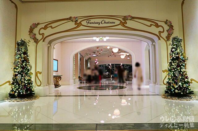 東京ディズニーシー・ファンタジースプリングスホテル クリスマスツリー