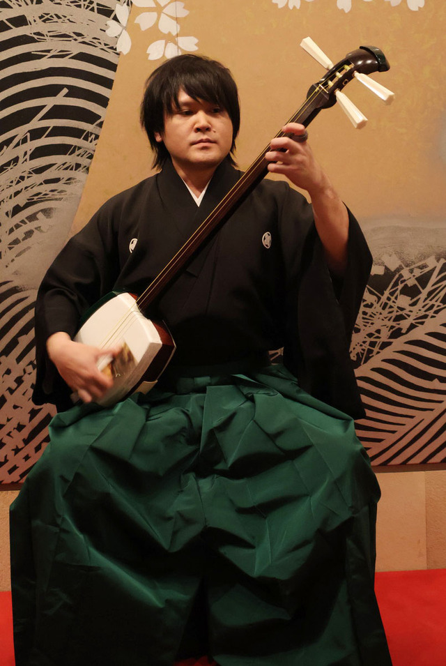 津軽三味線世界大会で優勝した経験を持つ佐藤晶氏