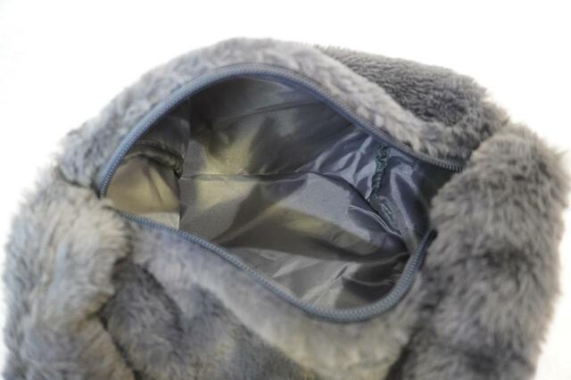 入れ口がやや狭い【ダイソー　エコファートートバッグ】