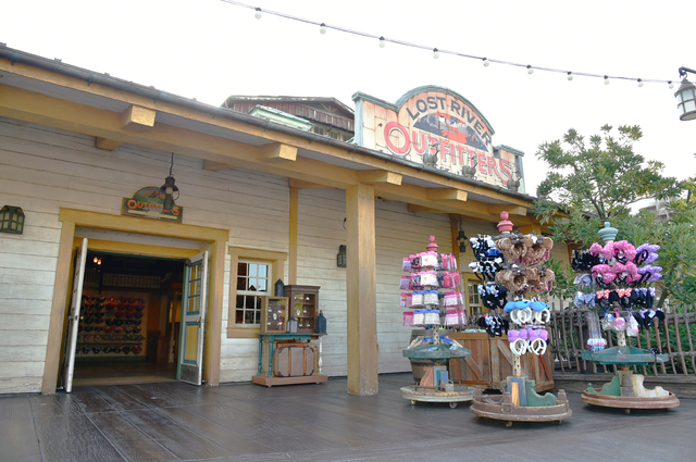 東京ディズニーシー「ロストリバーアウトフィッター」