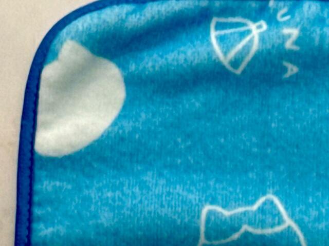 素材は綿。タオルのような生地