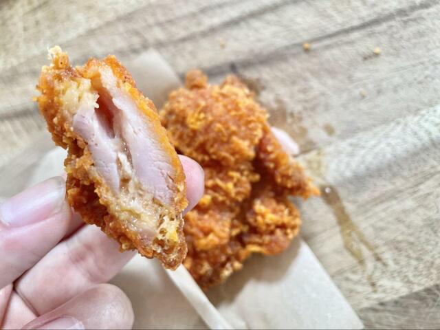 【ローソン Lチキ レッド】皮がパリパリで食べ応え十分！