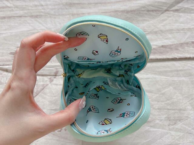 ガバッと開く仕様なので中が見やすい！