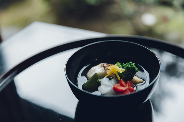 日本料理が超えるべき「厨房主義」