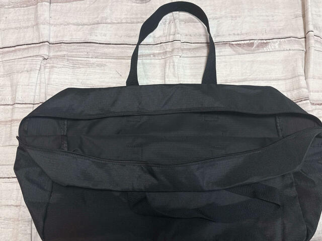 【JOURNAL STANDARD付録 大型ボストンバッグ】内側はポケットなどはないシンプルな作り