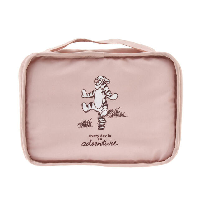 ティガー ガジェットポーチ POOH TRAVEL 1,800円