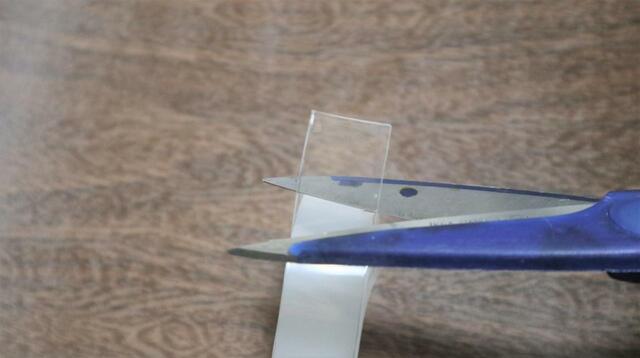 【キャン★ドゥ クロコダイルグリップ 】ハサミで好きな長さにカットして使います