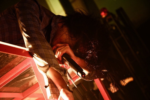 DEZERT　　撮影：小林裕和