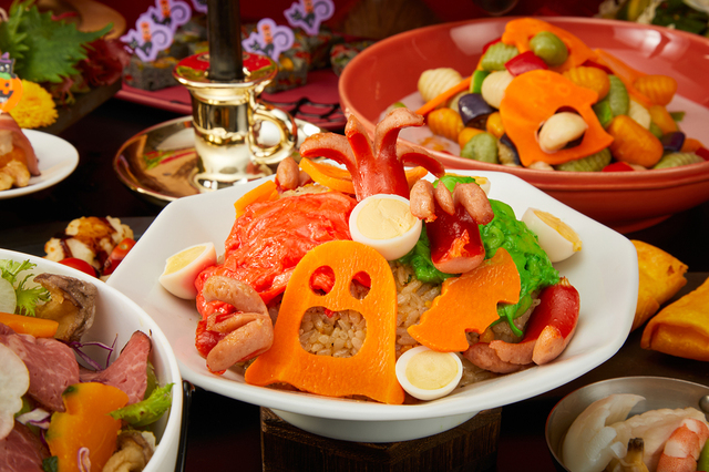 「モンスターチャーハン/おばけのニョッキパスタ」＜期間：2024年9月5日～11月4日＞【【USJ】オフィシャルホテルに“ホラーで可愛いハロウィーンメニュー”が勢揃い！宿泊プランでハロウィーンパーティもできちゃう♪】